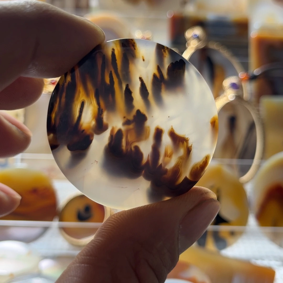 玛瑙/玉髓未镶嵌颈饰