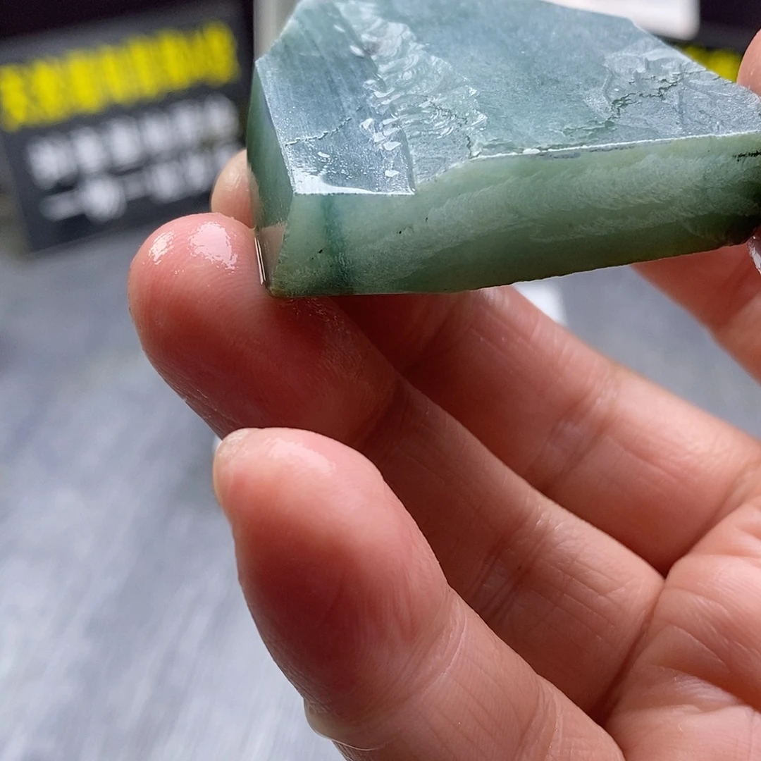 定制翡翠未镶嵌翡翠定制