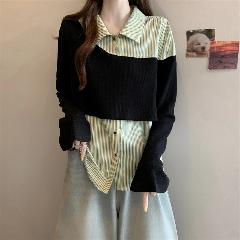 大码女装遮肚子假两件条纹长袖衬衫女春秋胖mm设计感POLO领打底衫
