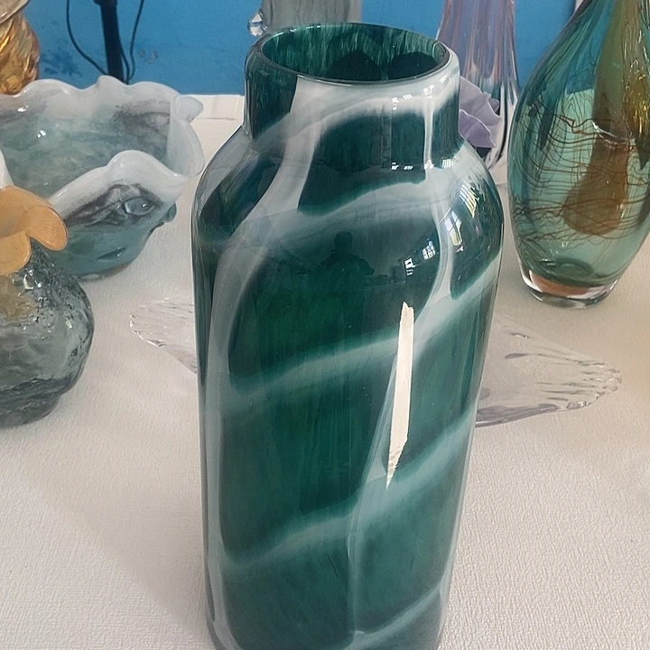 宝石绿琉璃摆件花瓶