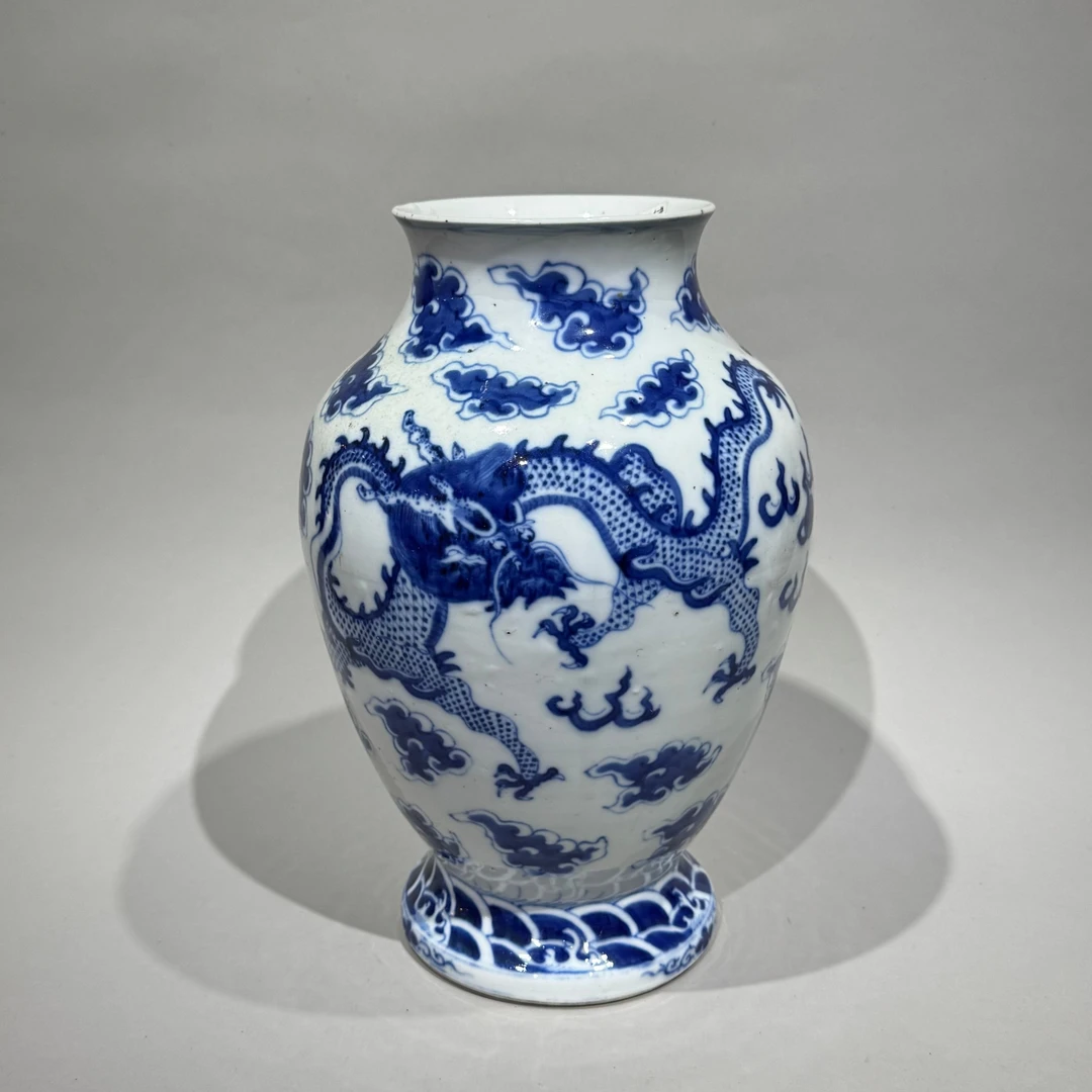 清光绪青花龙纹橄榄尊【古董拍卖】QV25QW0207070