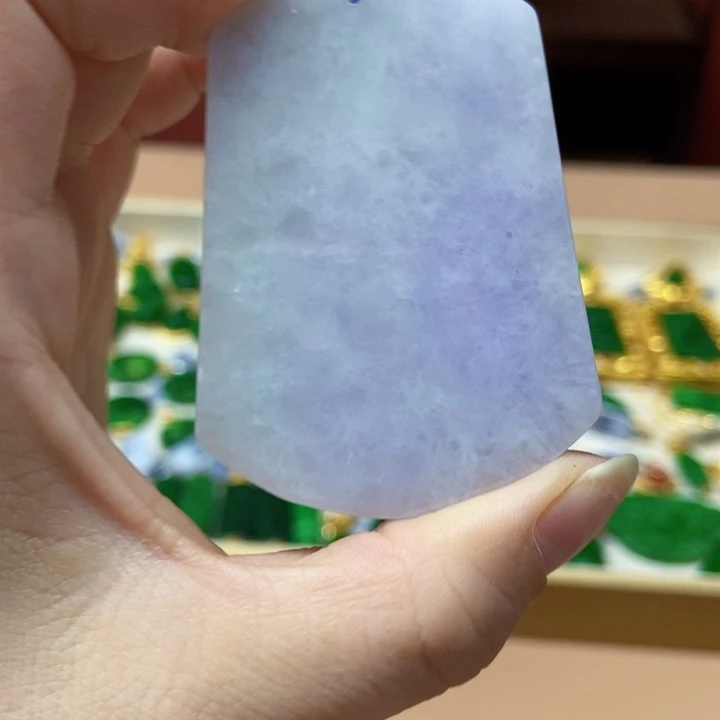 翡翠未镶嵌颈饰吊坠