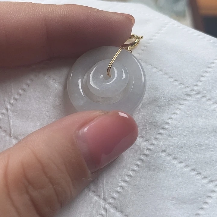翡翠14K金镶嵌颈饰