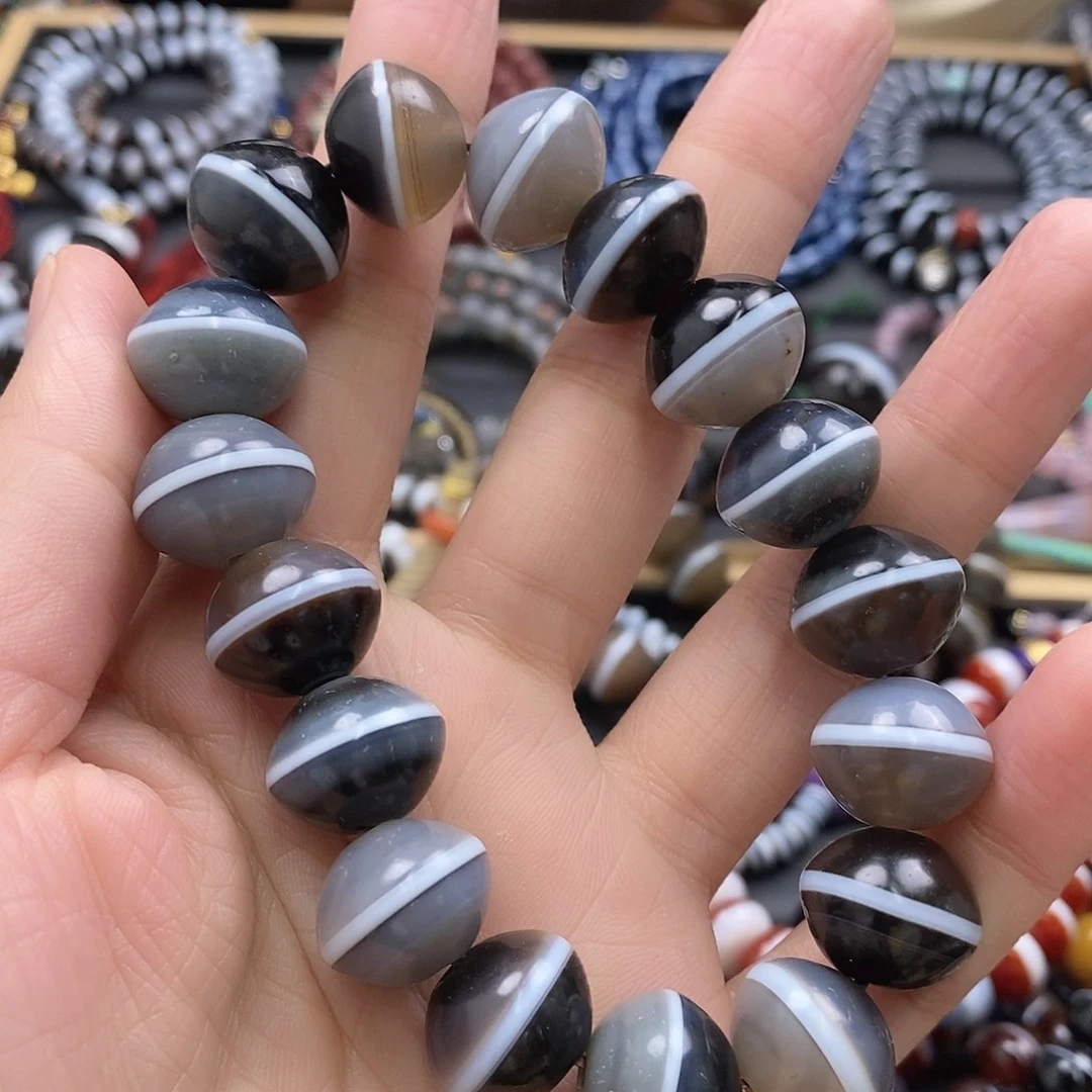 玛瑙/玉髓玛瑙手串未镶嵌