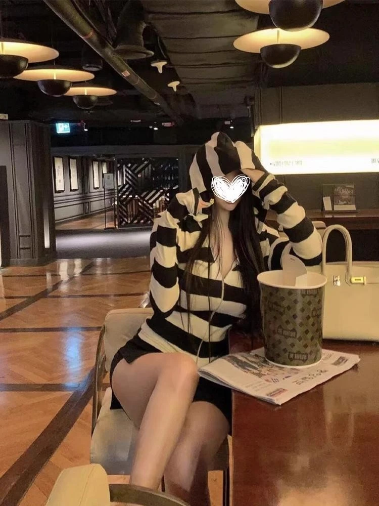 慵懒条纹长袖针织开衫上衣女韩系氛围感早秋穿搭拉链连帽毛衣外套