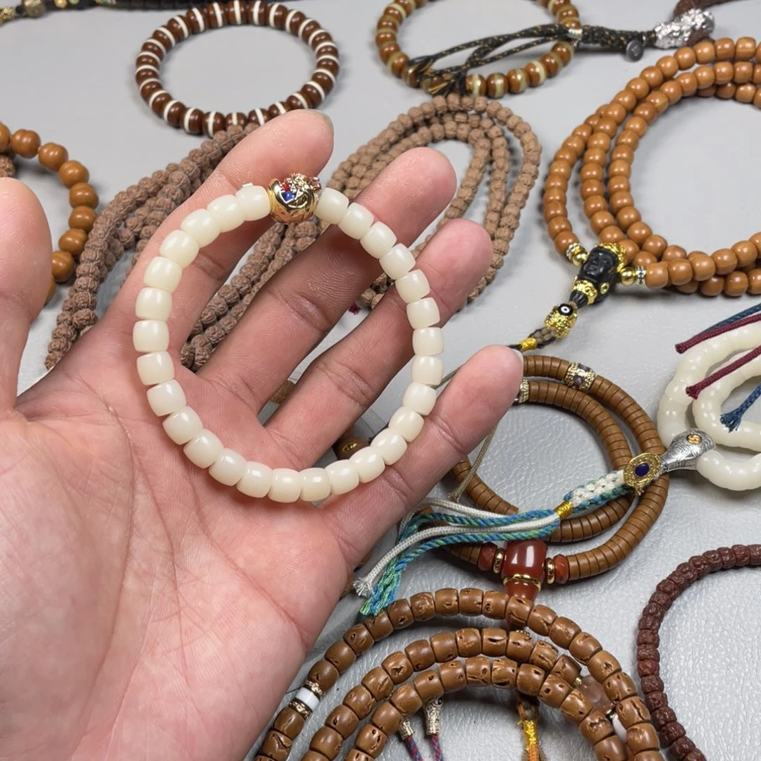 吊坠菩提根/象牙果。。。。。。。。。。。。。。。