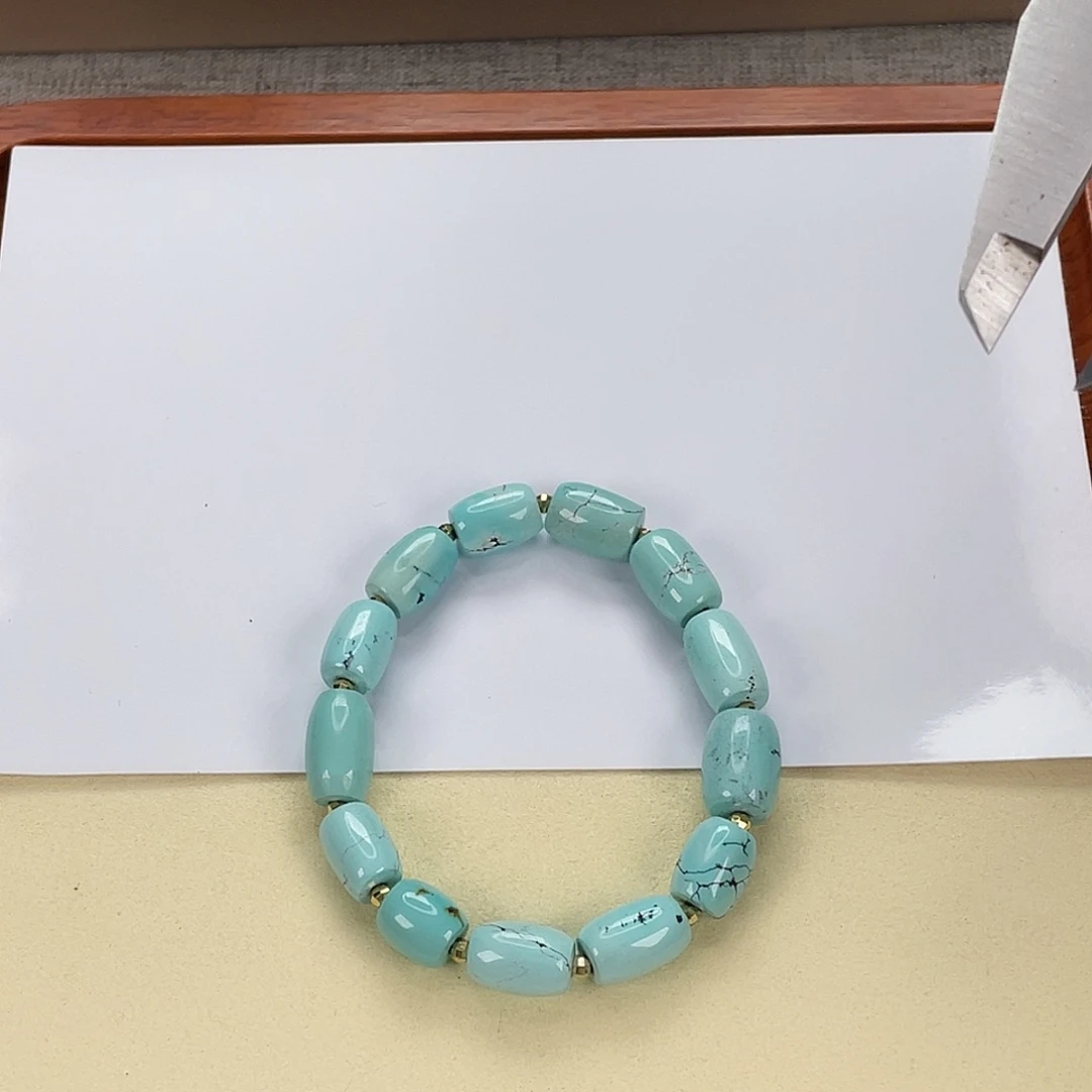 绿松石未镶嵌颈饰