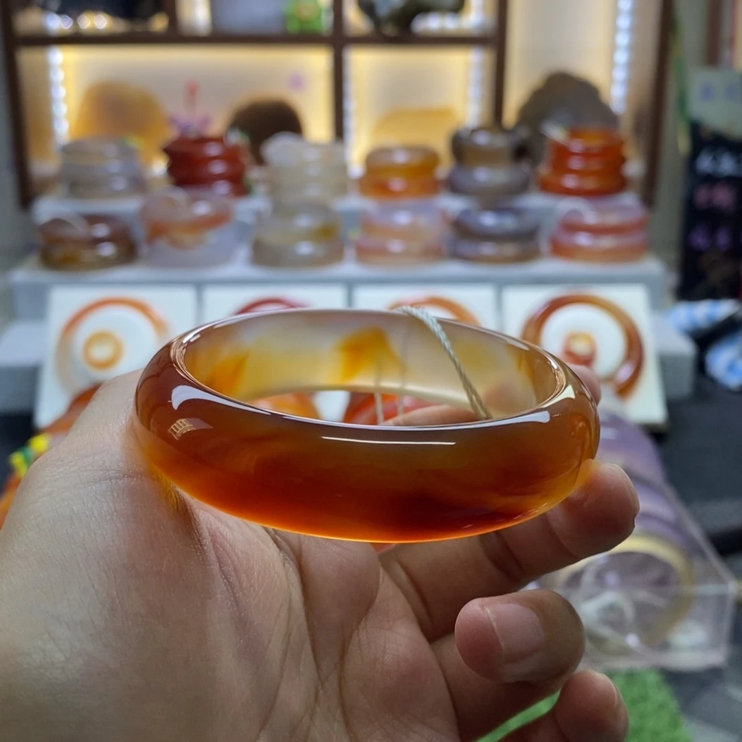 手镯玛瑙/玉髓未镶嵌