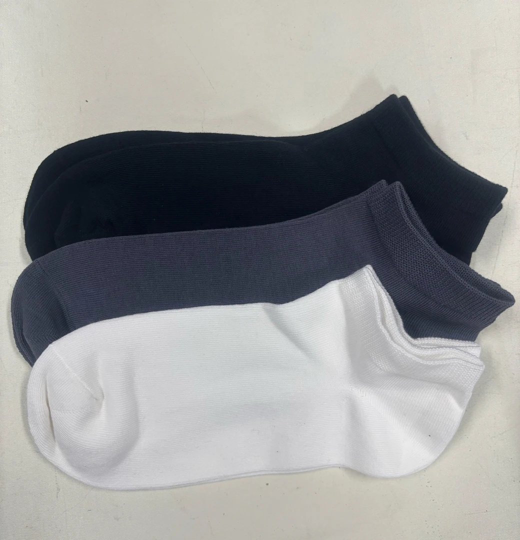 【专柜撤柜】透气运动无痕亲肤男袜款式随机