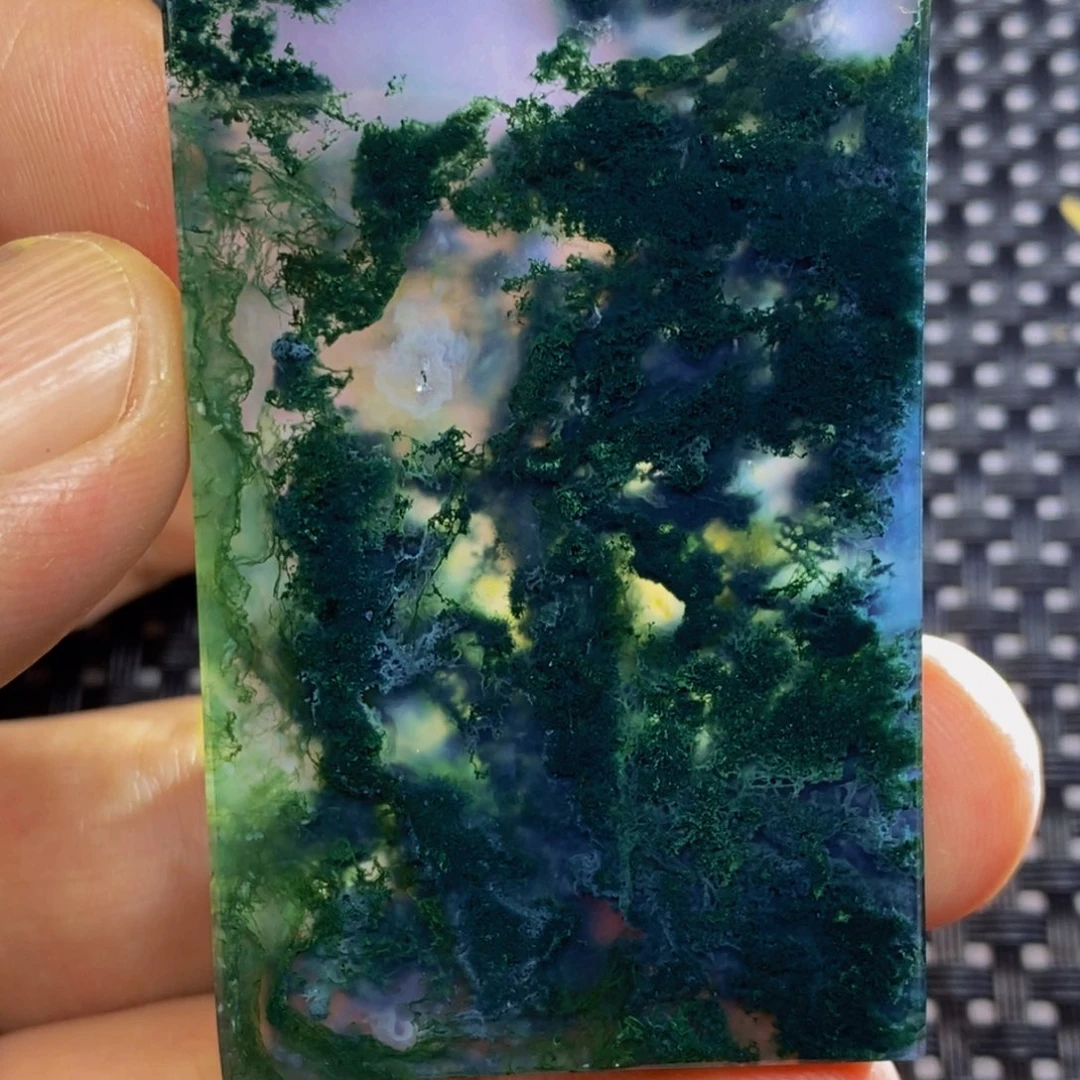 玛瑙/玉髓颈饰未镶嵌知**乐