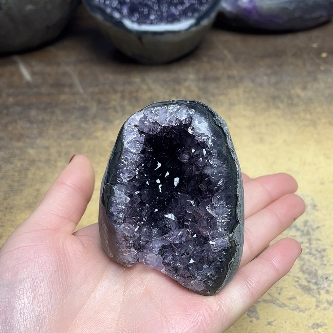 未镶嵌大型摆件（非配饰）紫晶