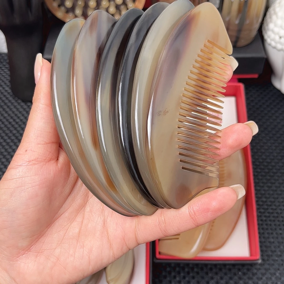 手工制作纯牛角梳子