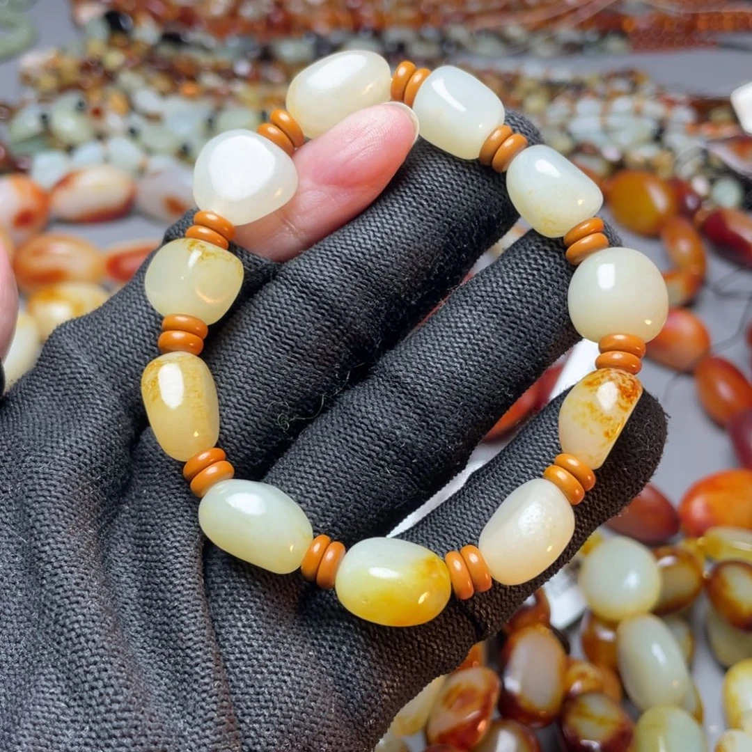 和田玉未镶嵌手链