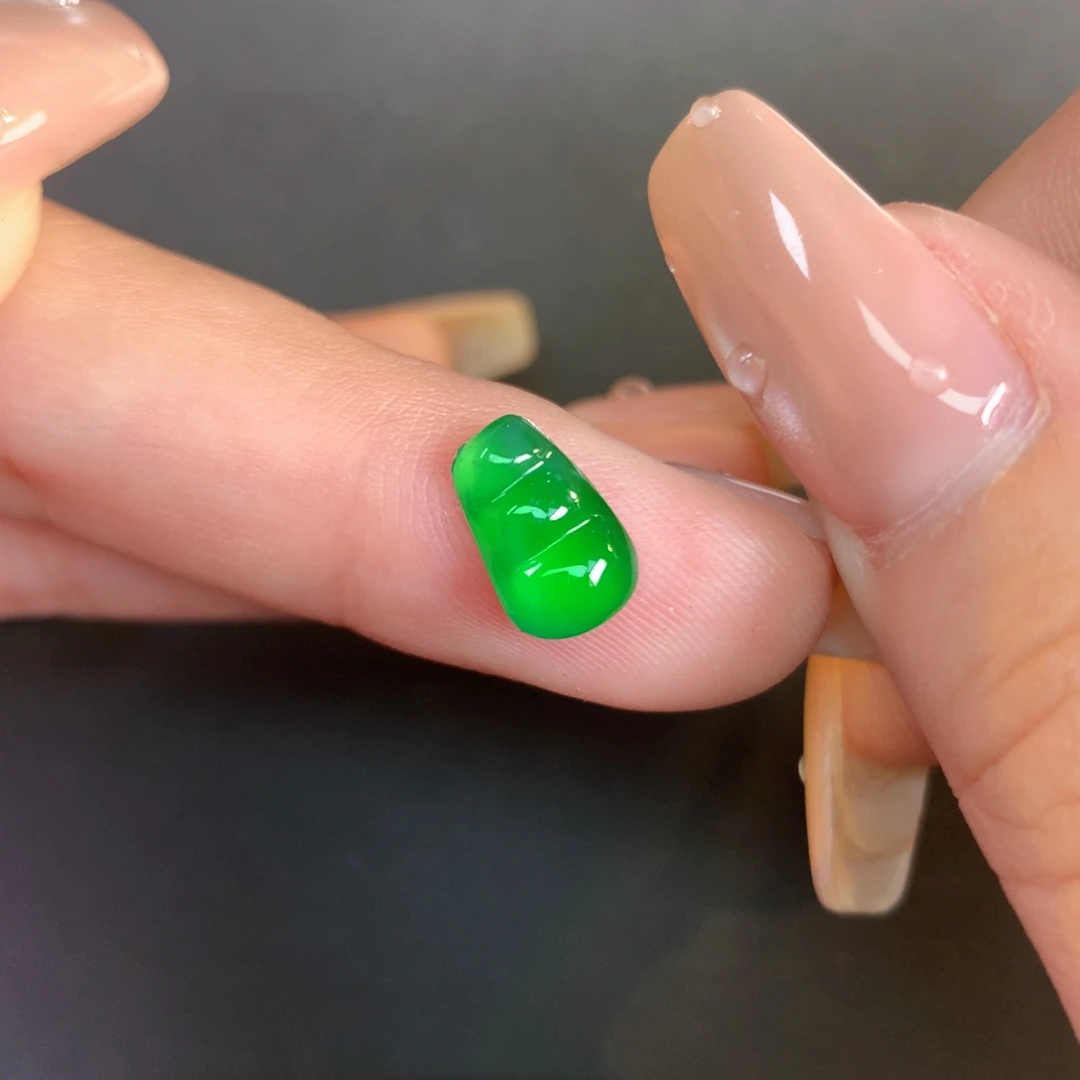 翡翠裸石翡翠翡翠10.02/6.37-2.57