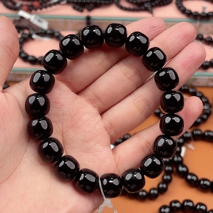 南***ℒ和田玉未镶嵌颈饰