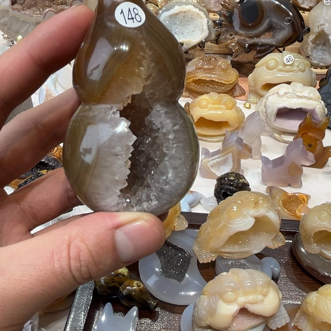 玛瑙/玉髓未镶嵌雕刻件