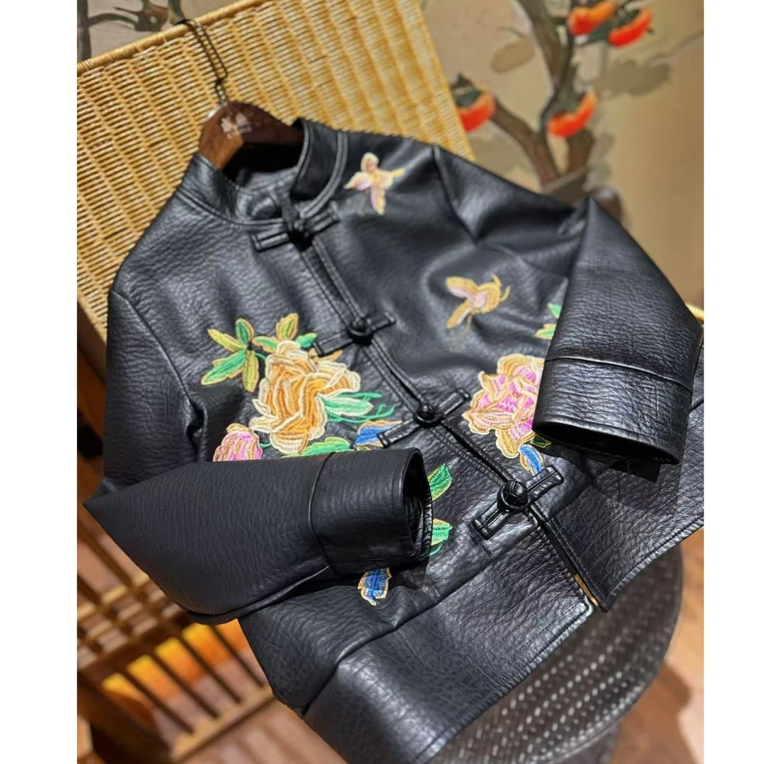 戚薇原创长60时尚刺绣早春高品质国风上衣