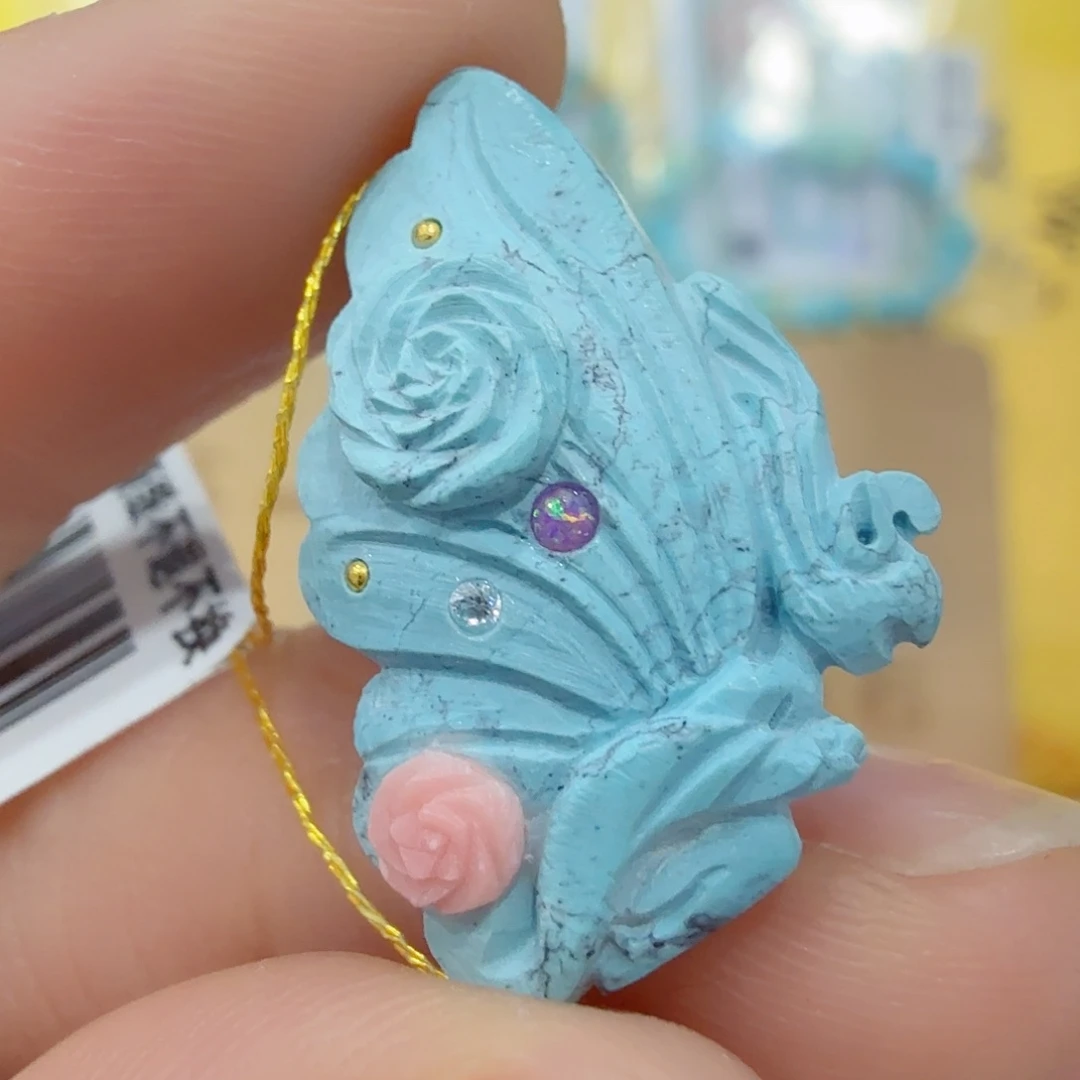 绿松石未镶嵌珠宝奇石