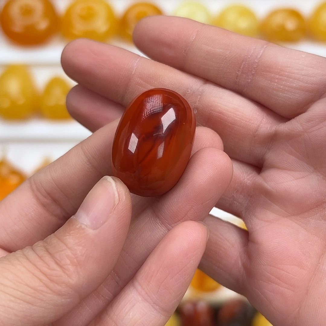 南红玛瑙未镶嵌颈饰18克