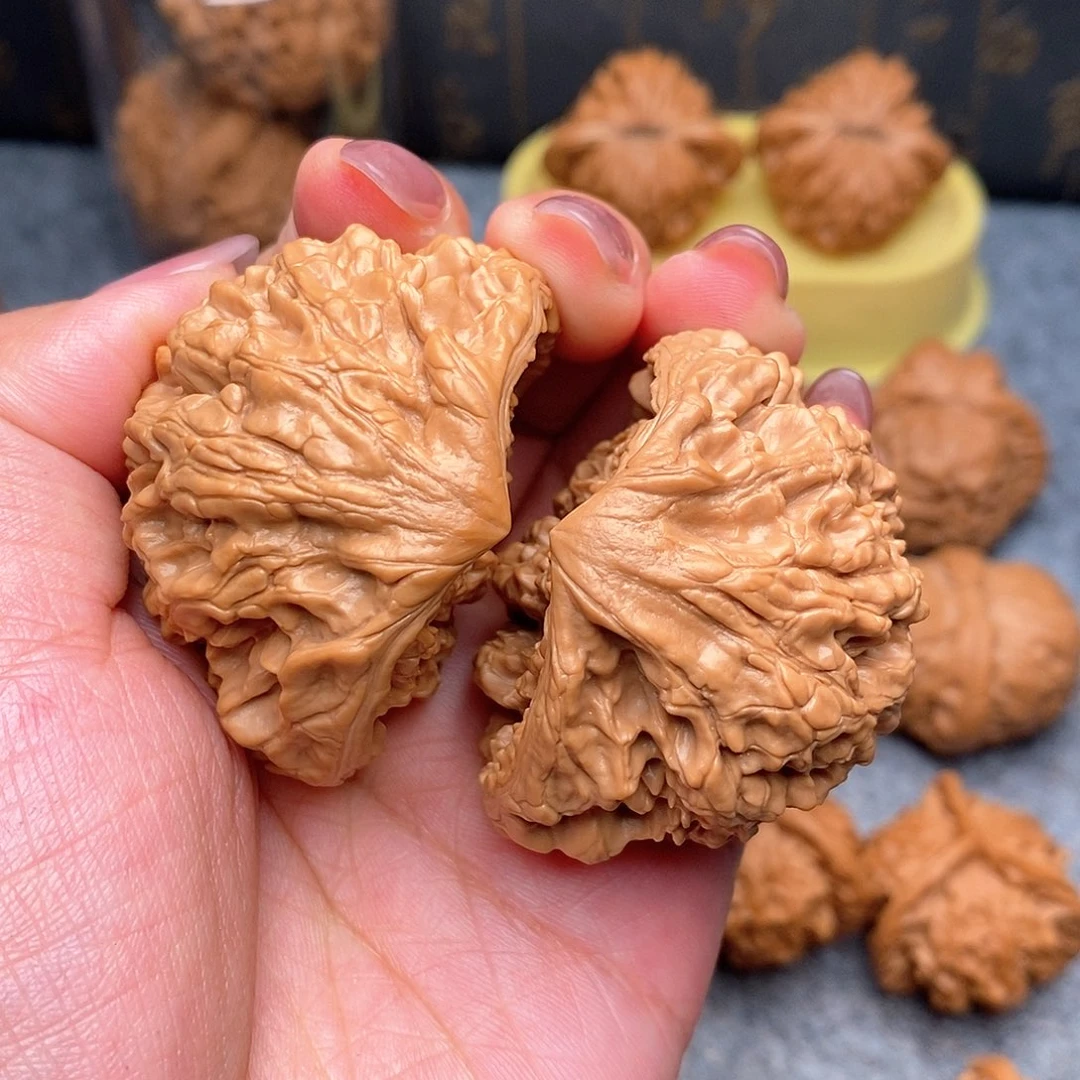 文玩核桃把件?***哥蛇头48加