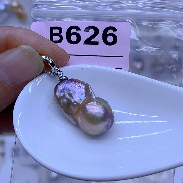 未镶嵌颈饰淡水珍珠