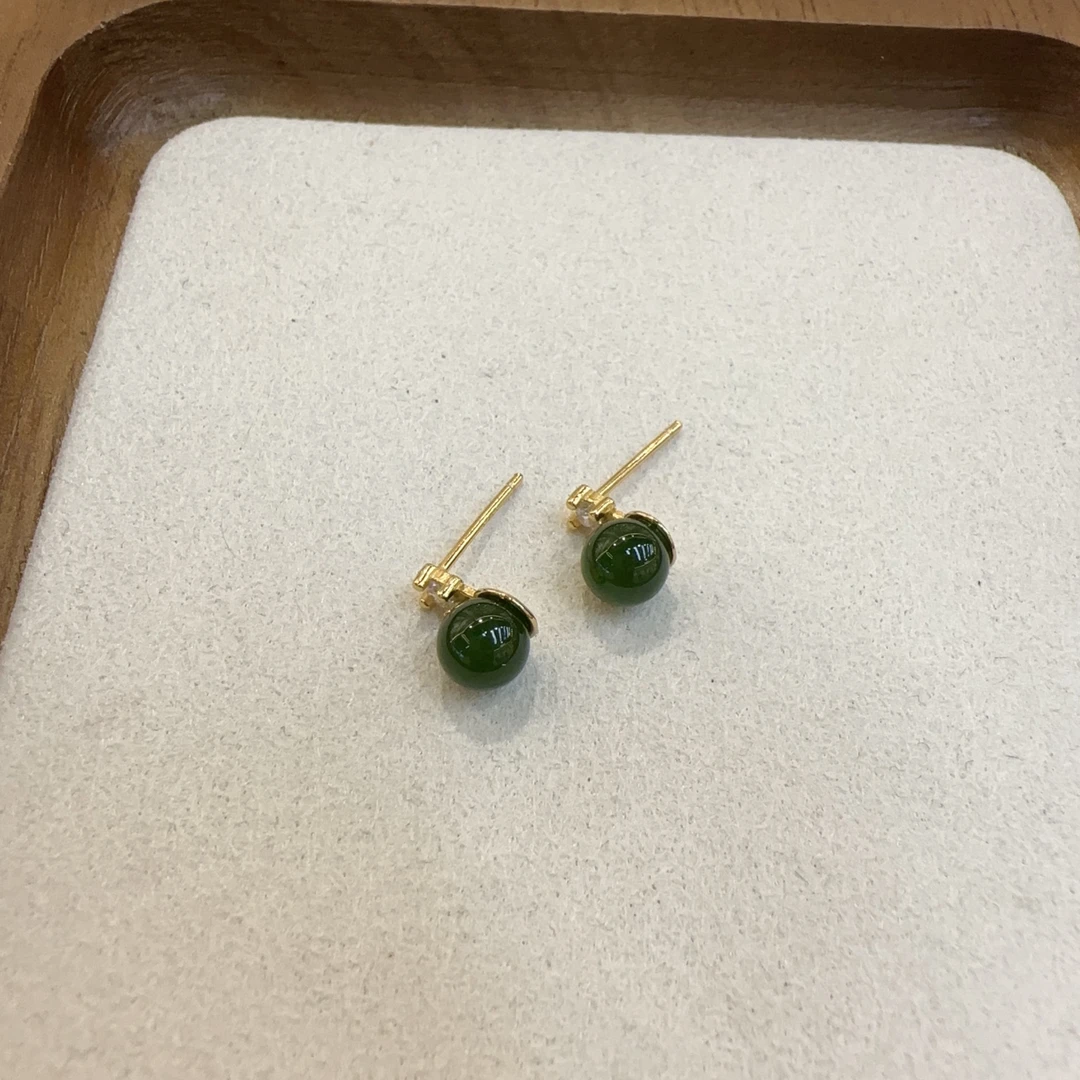 074  和田玉（碧玉）/s925银/耳钉