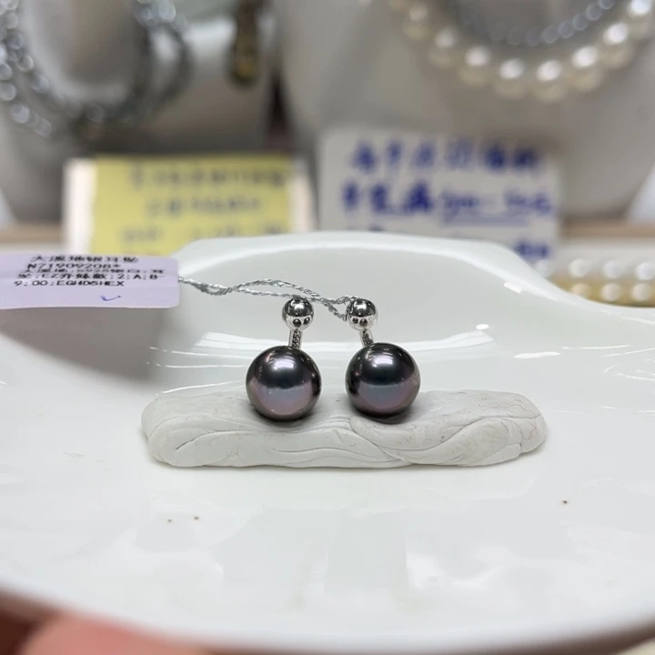 海水珍珠漏大溪地孔雀紫耳钉8-9mm银S925镶嵌