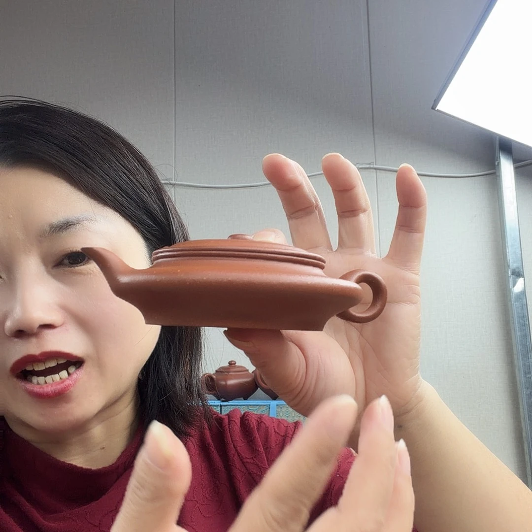 虚扁100cc红降坡的
