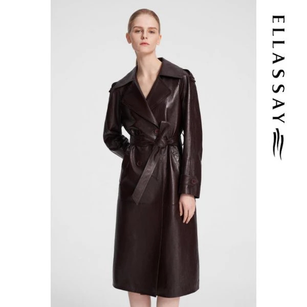 歌力思/ELLASSAY新款复古翻领长款摩登皮衣女EWF353X00100
