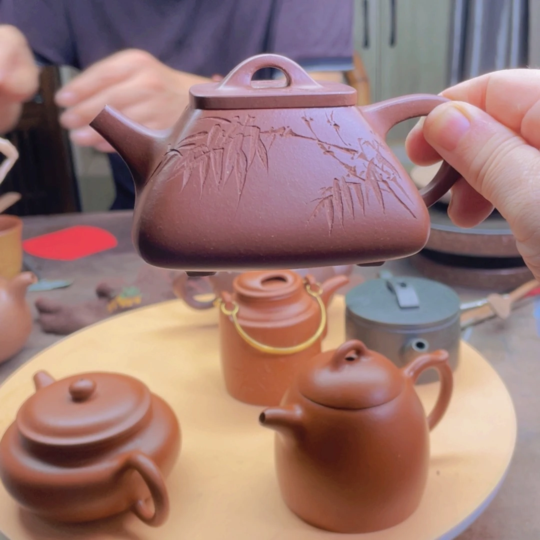 紫砂茶壶四方石瓢，底槽青