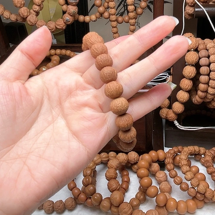 体验款小凤羽10左右