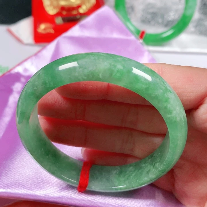 未镶嵌手镯翡翠  编号Sz1051 正圈55+