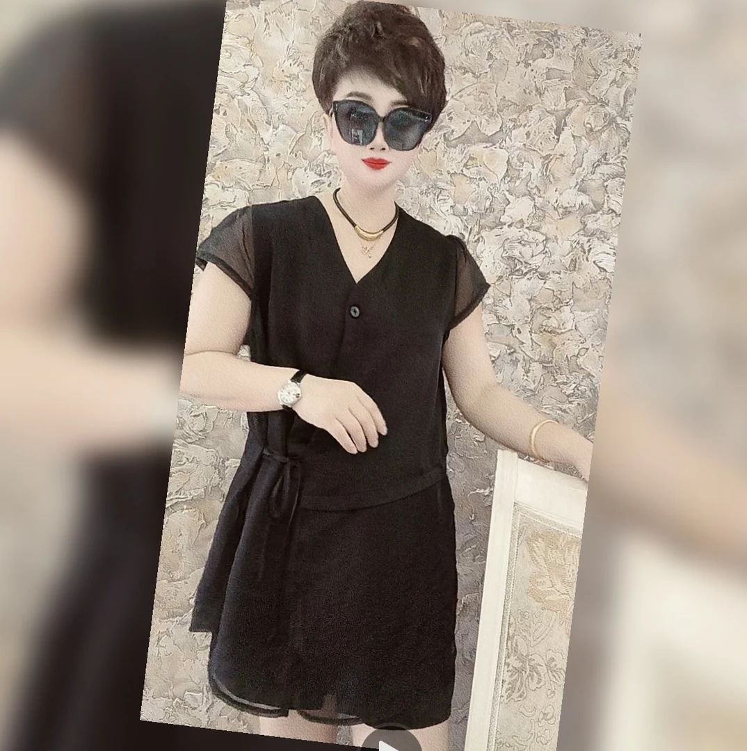 时尚气质显瘦收腰短袖遮肚上衣搭配短裤夏季套装