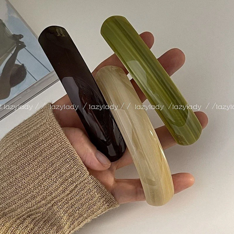 高级感满满的弹簧夹半扎头发低马尾发夹一字夹韩国简约洋气新款