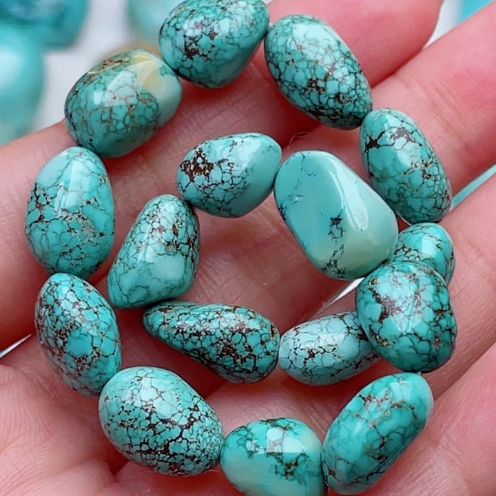 绿松石未镶嵌挂件