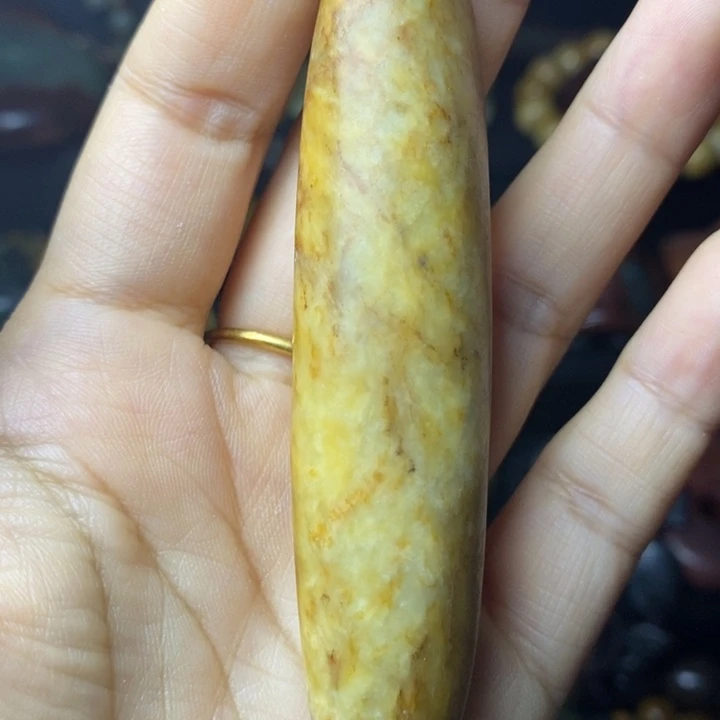 岫岩河磨玉（透闪石质玉）未镶嵌把件