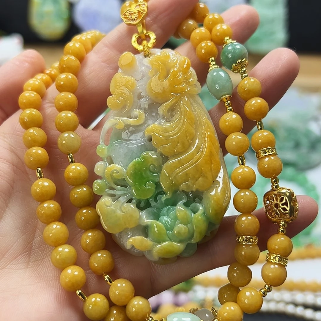 翡翠未镶嵌颈饰吊坠