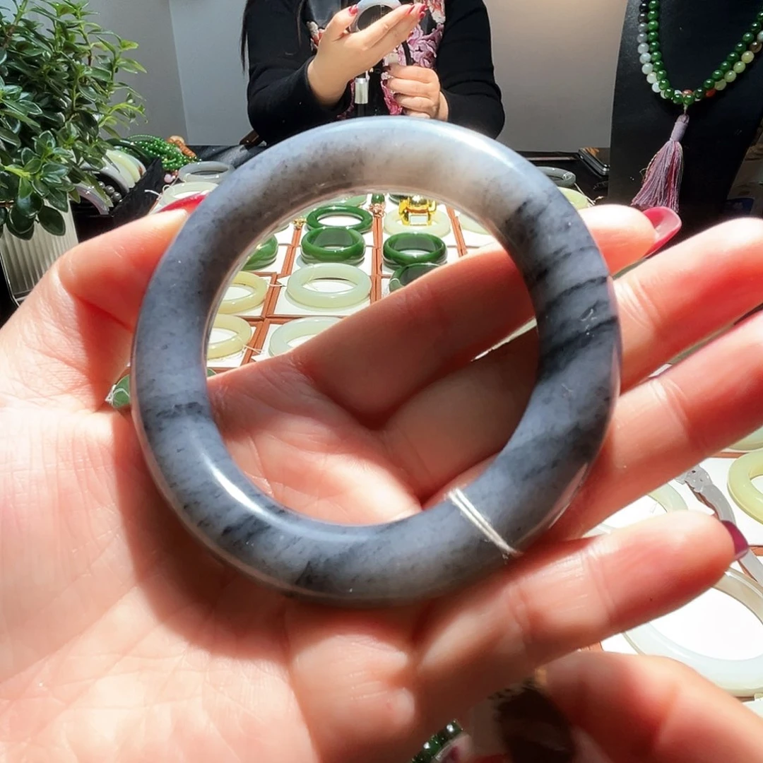 未镶嵌手镯和田玉57圈口