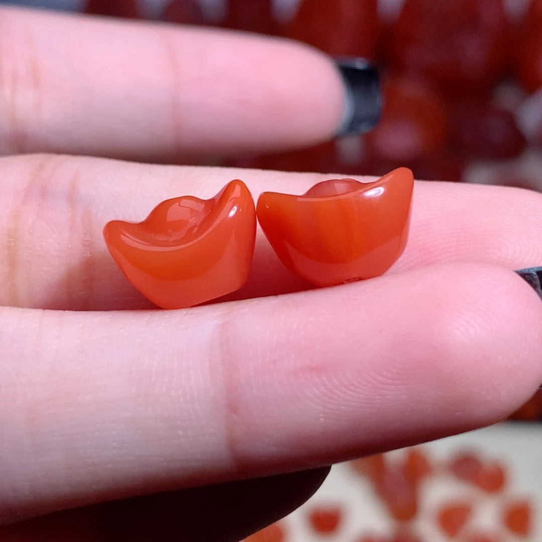 用***5南红玛瑙未镶嵌南红元宝2