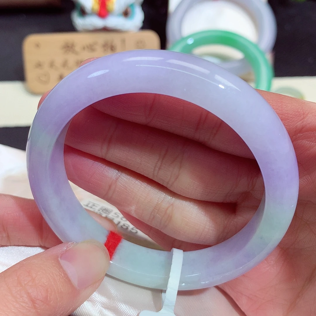 翡翠未镶嵌手镯185