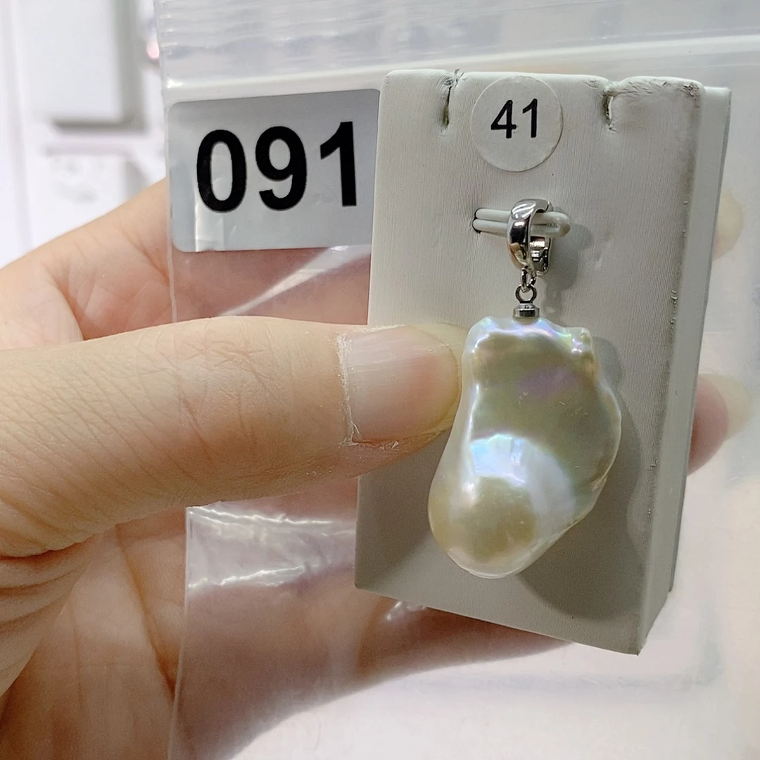 淡水珍珠合金颈饰