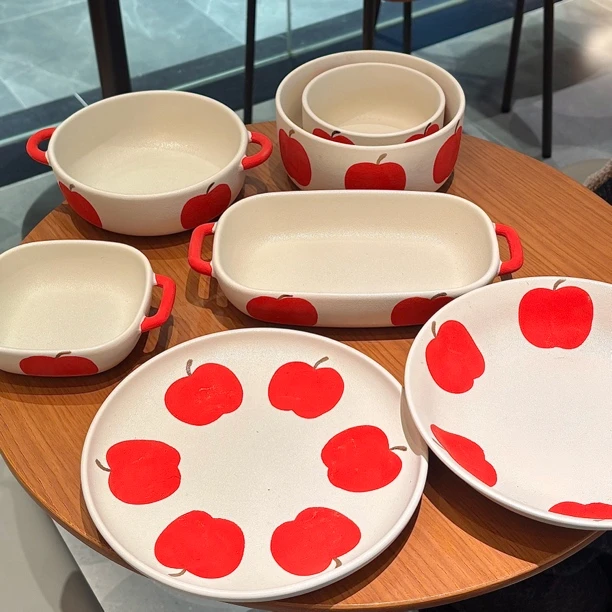 网红简约风手绘粗陶苹果圆盘复古家用创意双耳早餐盘陶瓷餐具可爱