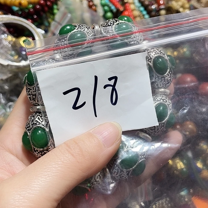 平***福琉璃/树脂/塑料类