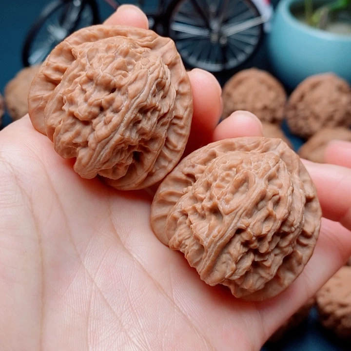 文玩核桃把件白狮子40全品