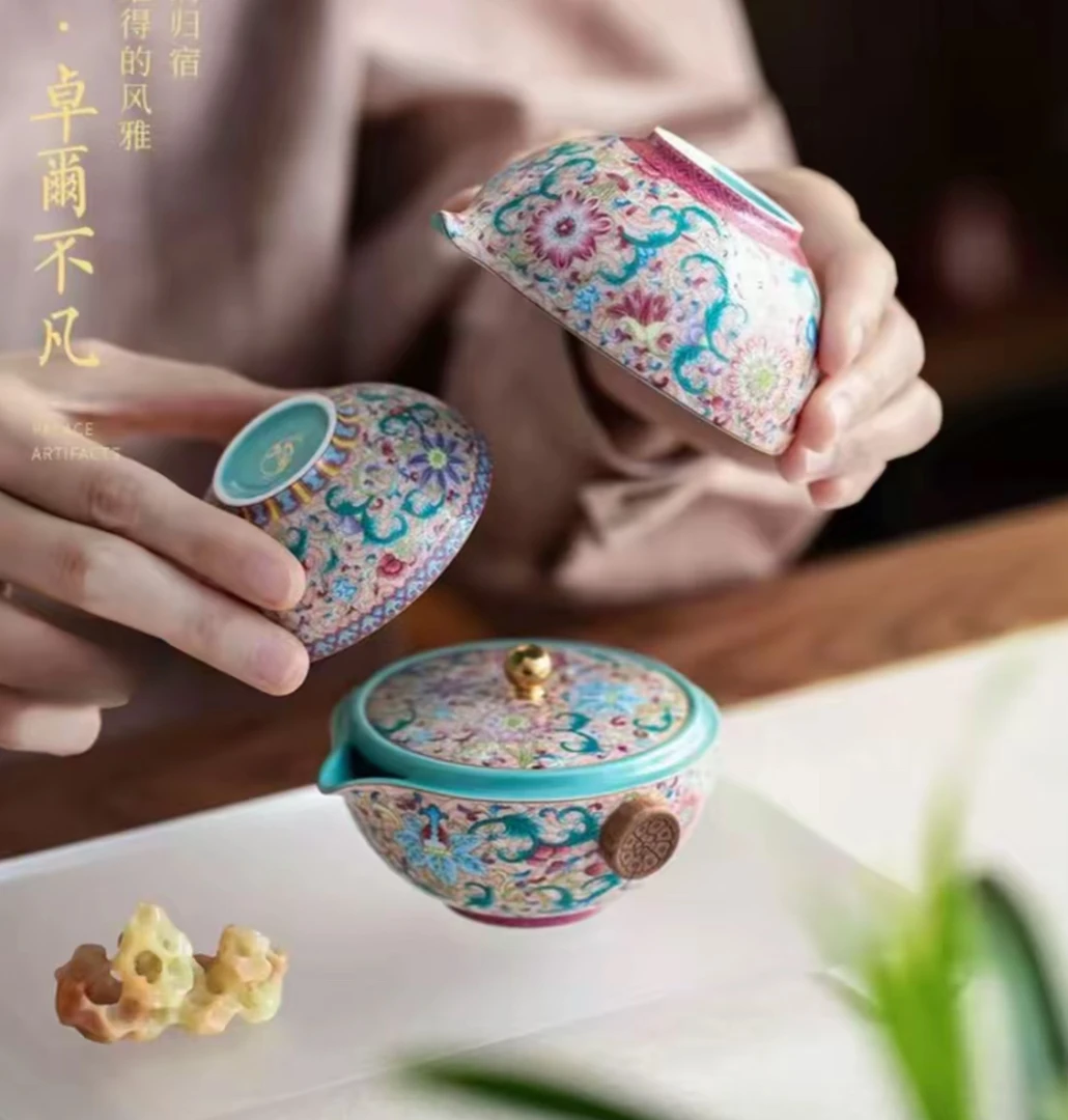 花开盛世珐琅彩小企鹅旅行茶具yw061