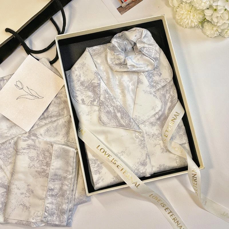 生日礼物女生闺蜜实用的小众高级感睡衣礼盒装送女朋友520情人节