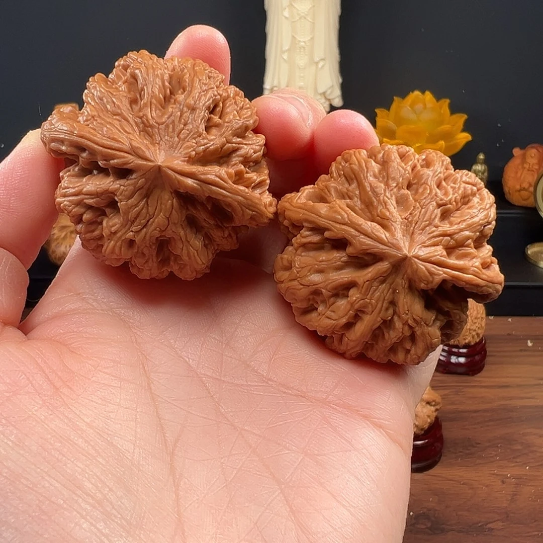 巴***家吊坠文玩核桃48大粗筋