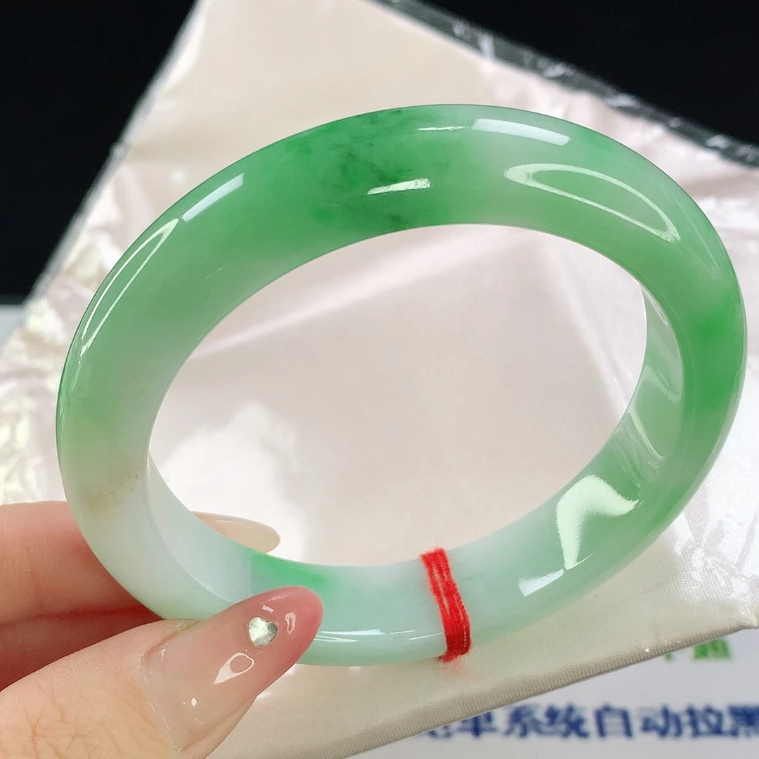 未镶嵌手镯翡翠639