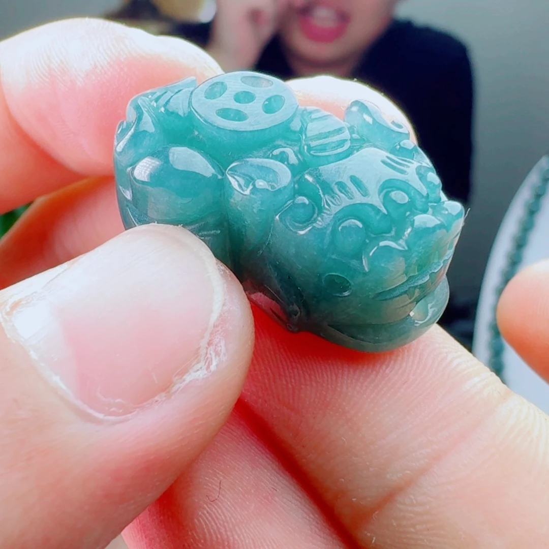 翡翠未镶嵌颈饰多样性随机发其一