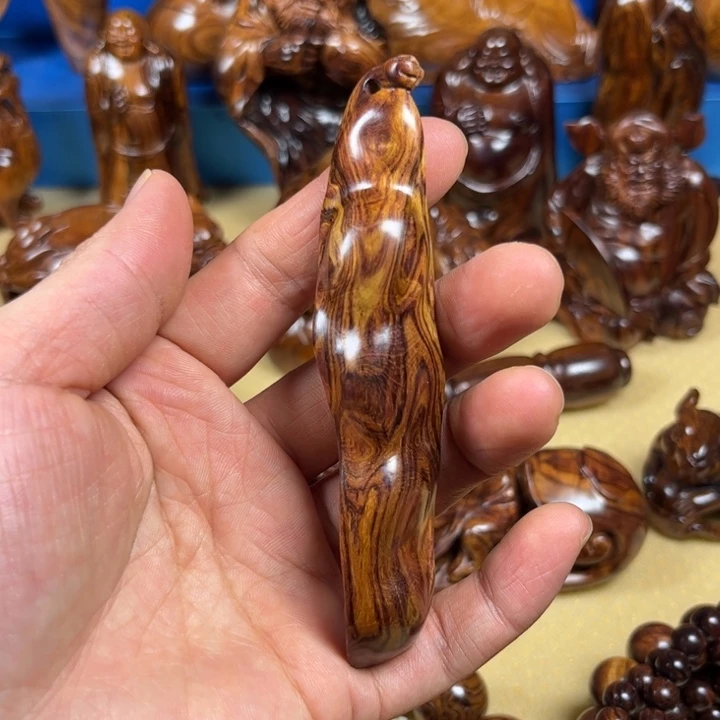 黄花梨降香黄檀把件